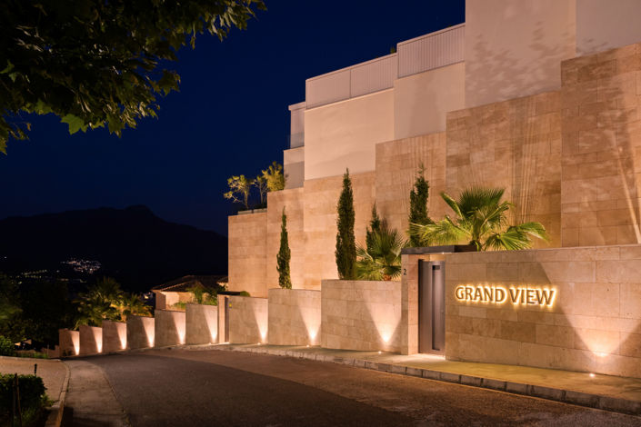 Image No.24-3 Bed Apartment for sale