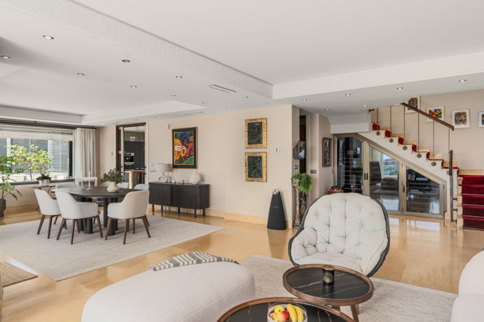 Image No.26-4 Bed Property for sale