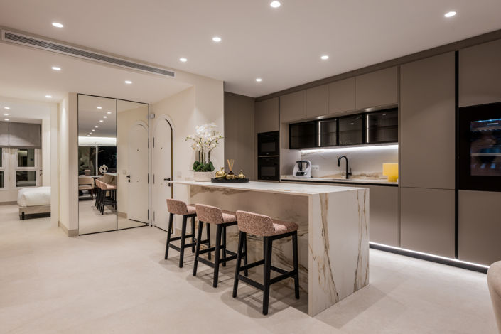 Image No.17-3 Bed Apartment for sale