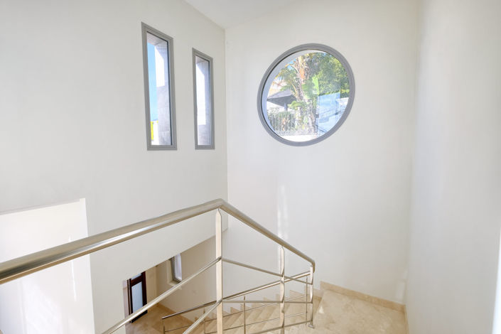 Image No.15-4 Bed Villa for sale