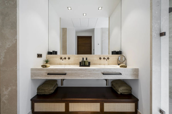 Image No.20-3 Bed Apartment for sale