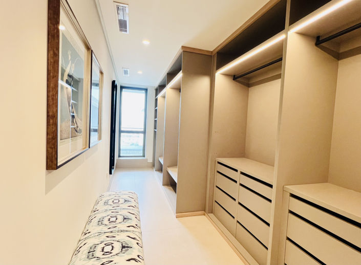 Image No.10-4 Bed Apartment for sale