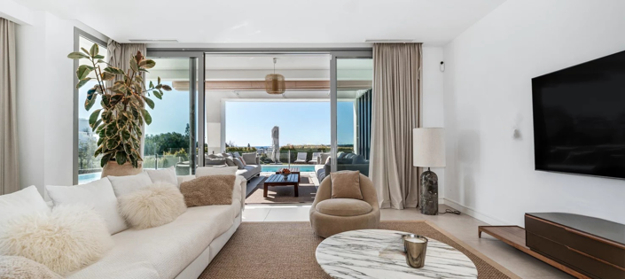 Image No.3-4 Bed Villa for sale