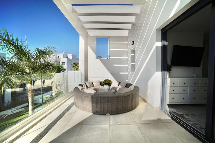 Image No.9-3 Bed Townhouse for sale
