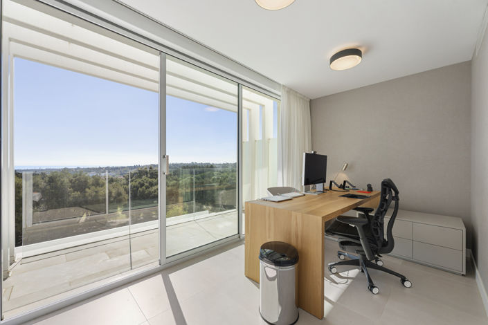 Image No.19-5 Bed Villa for sale