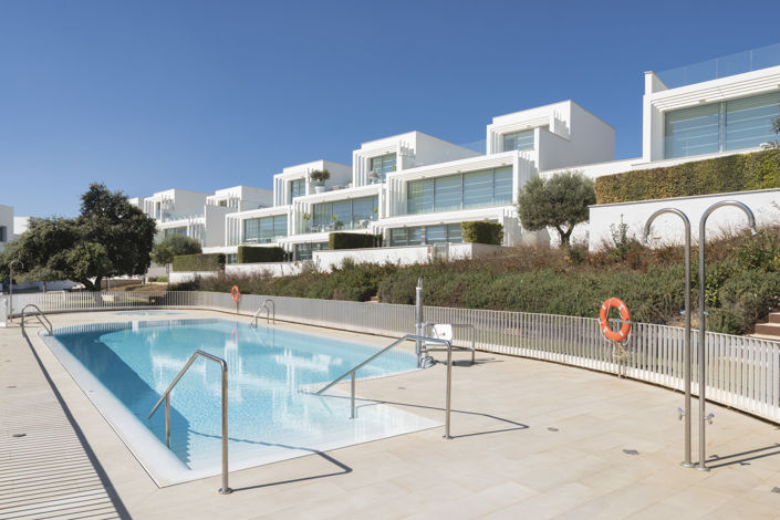 Image No.3-5 Bed Villa for sale