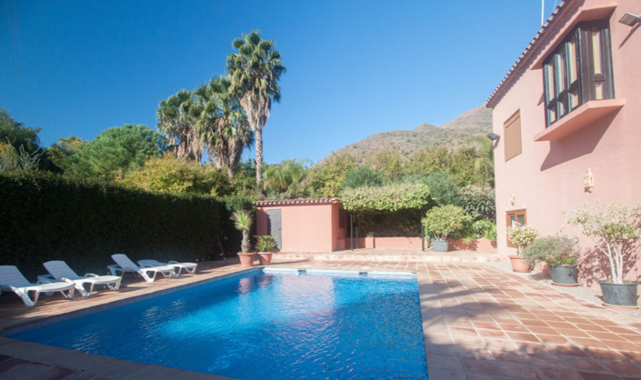 Image No.12-Villa de 4 chambres à vendre à Estepona