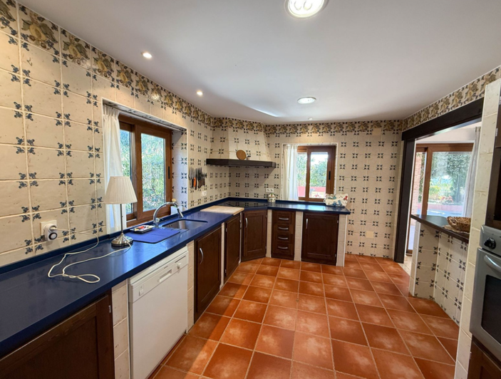 Image No.20-Villa de 4 chambres à vendre à Estepona