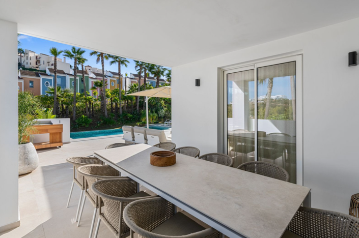 Image No.13-4 Bed Villa for sale