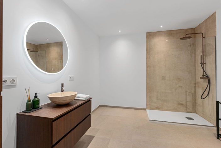 Image No.29-4 Bed Villa for sale