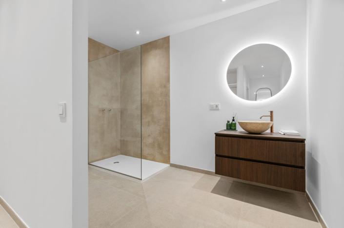 Image No.33-4 Bed Villa for sale