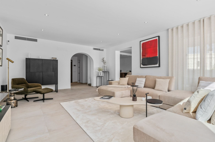 Image No.5-4 Bed Villa for sale