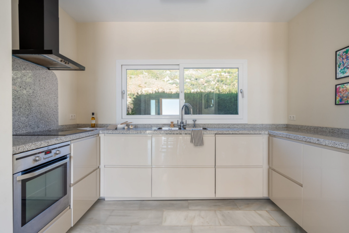 Image No.18-5 Bed Villa for sale