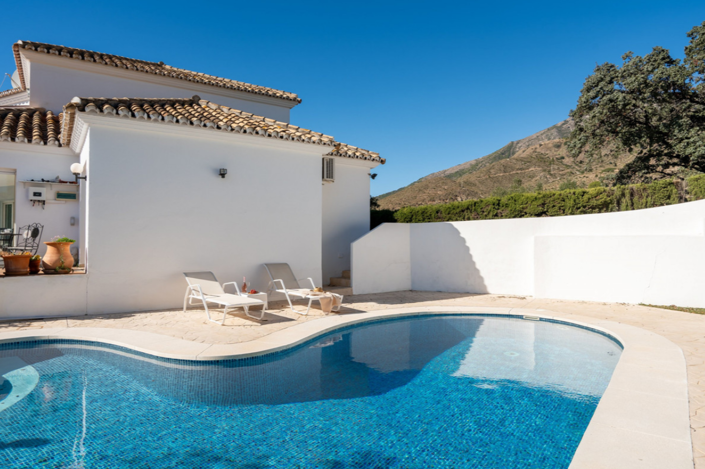 Image No.3-5 Bed Villa for sale