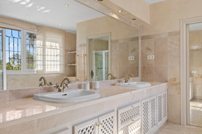 b98le8d7m9k3degpefzhs0lif8u4xzvzhwxtmggyekxx9