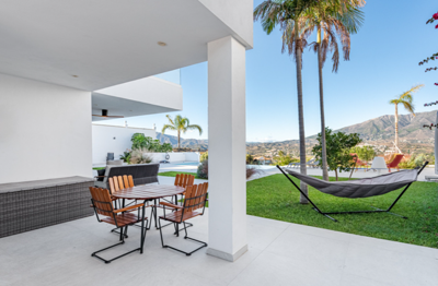 b98le8d7m9k3degpefzhs0lif8u4xzvzhwxtmggyekxx9