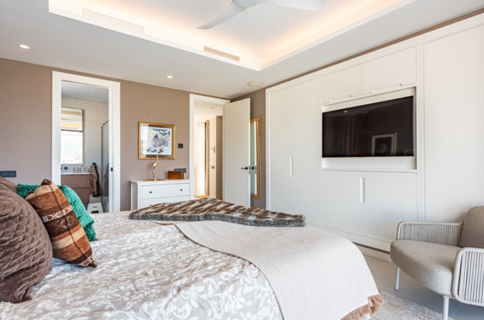 Image No.28-3 Bed Villa for sale