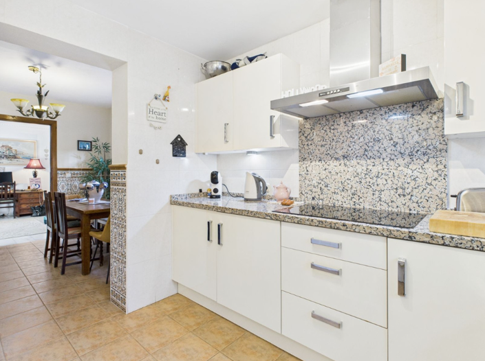 Image No.8-Villa de 4 chambres à vendre à Estepona