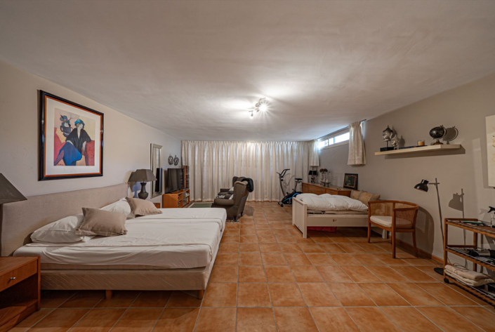 Image No.23-Villa de 4 chambres à vendre à Estepona