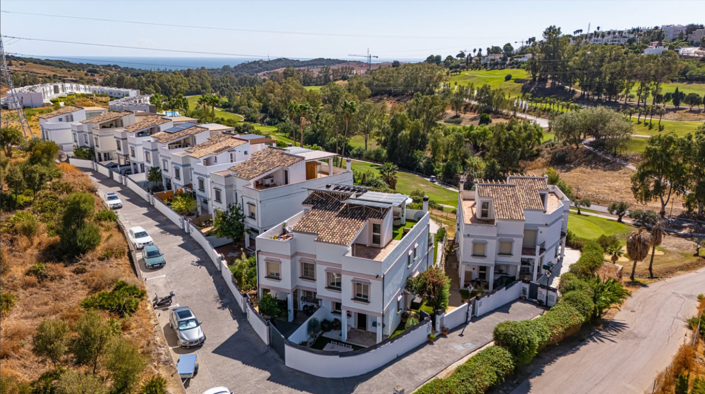 Image No.26-Villa de 4 chambres à vendre à Estepona