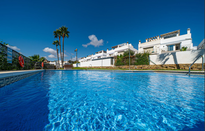 Image No.6-Villa de 4 chambres à vendre à Estepona