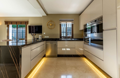 b98le8d7m9k3degpefzhs0lif8u4xzvzhwxtmggyekxx9