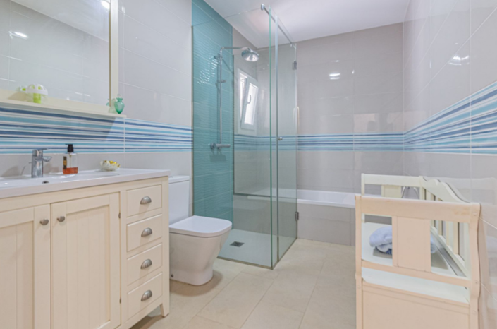 Image No.22-Villa de 4 chambres à vendre à Sotogrande playa