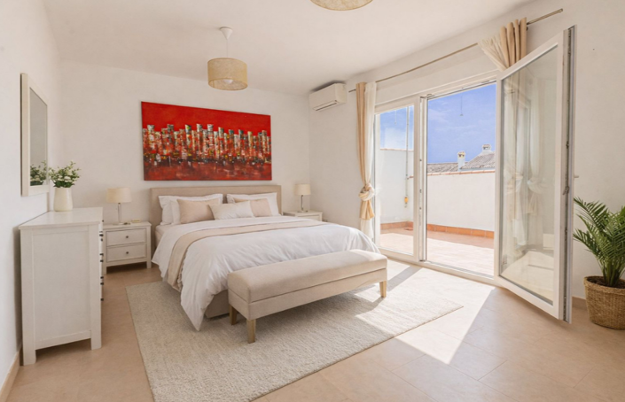 Image No.4-Villa de 4 chambres à vendre à Sotogrande playa