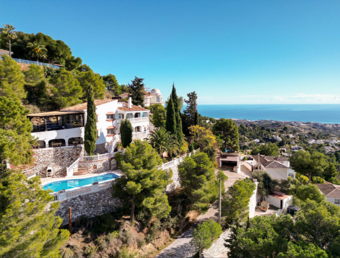 Image No.2-Villa de 6 chambres à vendre à Mijas