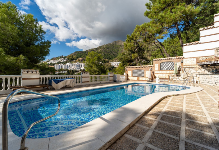 Image No.3-Villa de 6 chambres à vendre à Mijas