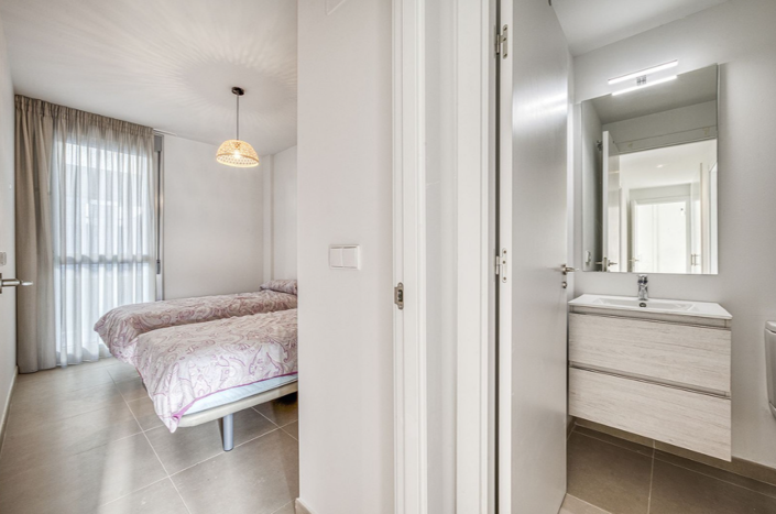 Image No.18-3 Bed Penthouse for sale