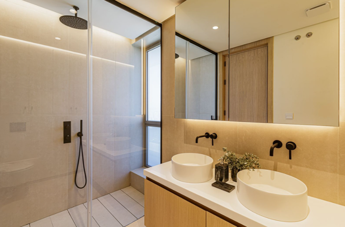 Image No.12-4 Bed Apartment for sale