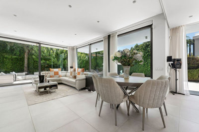 b98le8d7m9k3degpefzhs0lif8u4xzvzhwxtmggyekxx9