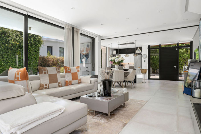 Image No.7-4 Bed Villa for sale