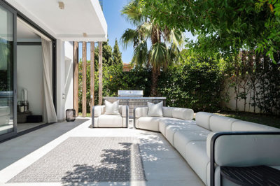 b98le8d7m9k3degpefzhs0lif8u4xzvzhwxtmggyekxx9