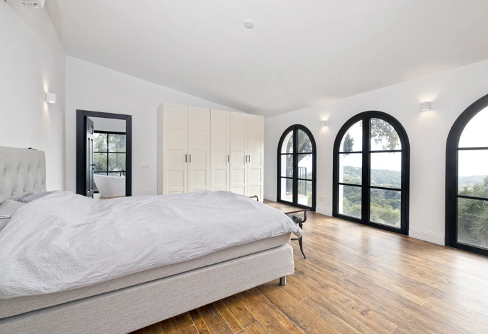 Image No.18-5 Bed Villa for sale