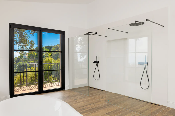 Image No.21-5 Bed Villa for sale