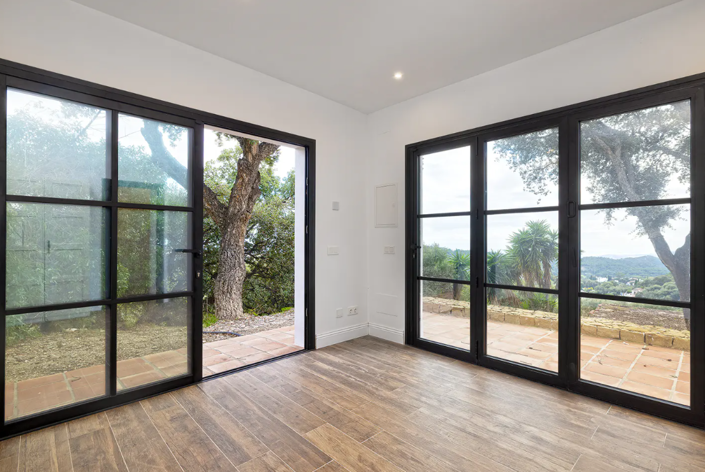 Image No.23-5 Bed Villa for sale