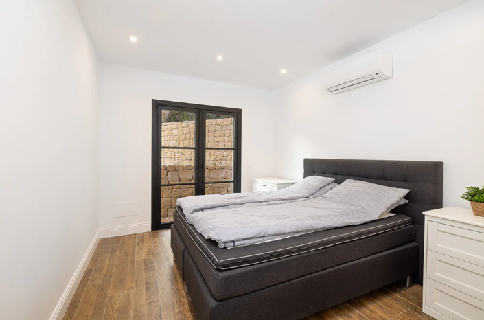 Image No.37-5 Bed Villa for sale