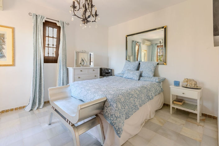 Image No.6-3 Bed Villa for sale