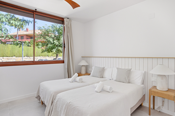 Image No.12-5 Bed Villa for sale