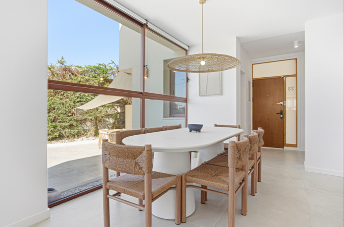 Image No.36-5 Bed Villa for sale