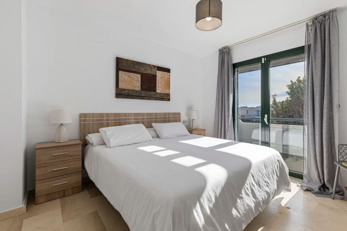 Image No.11-3 Bed Villa for sale