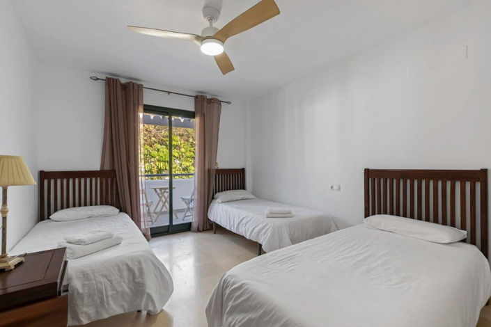 Image No.13-3 Bed Villa for sale