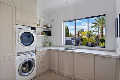 b98le8d7m9k3degpefzhs0lif8u4xzvzhwxtmggyekxx9