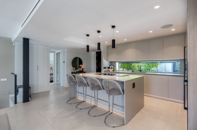 b98le8d7m9k3degpefzhs0lif8u4xzvzhwxtmggyekxx9