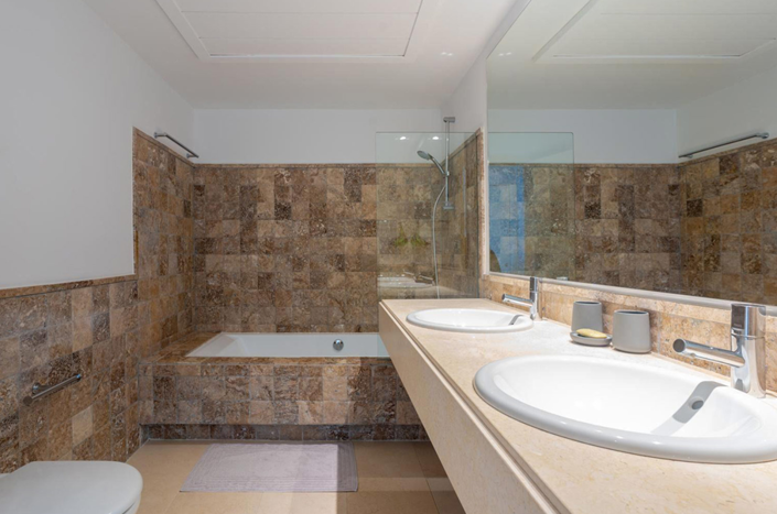 Image No.15-3 Bed Penthouse for sale