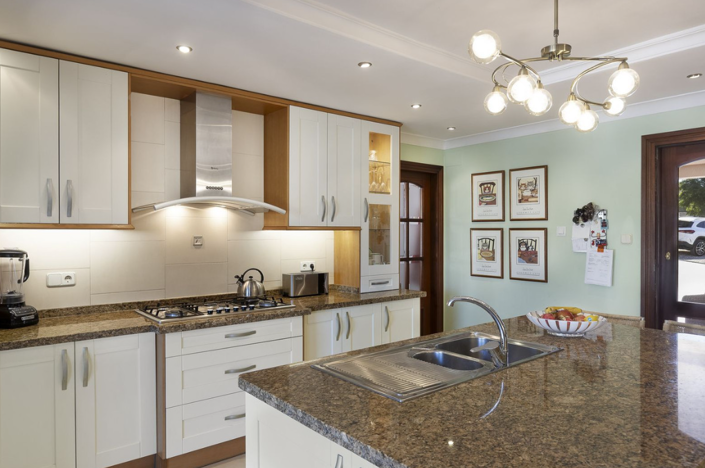 Image No.23-Villa de 4 chambres à vendre à Málaga City