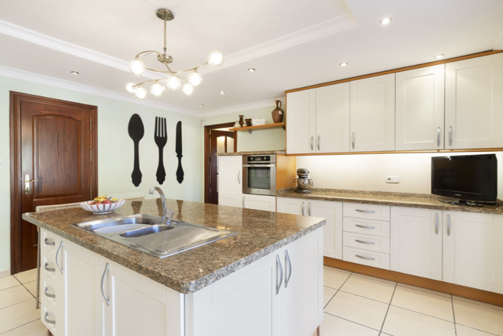 Image No.24-Villa de 4 chambres à vendre à Málaga City