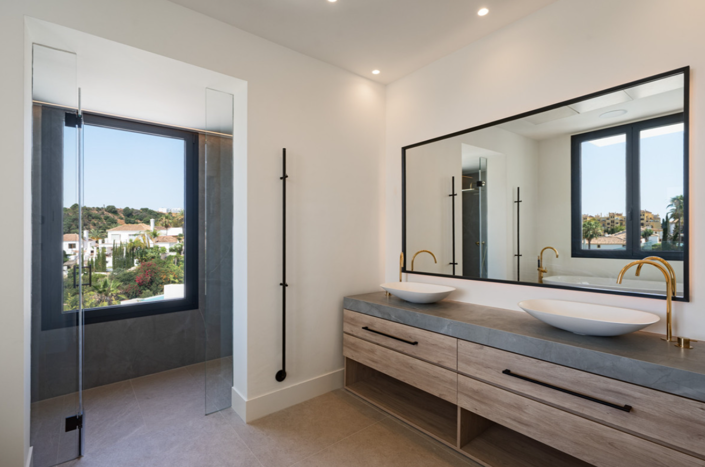 Image No.20-4 Bed Villa for sale